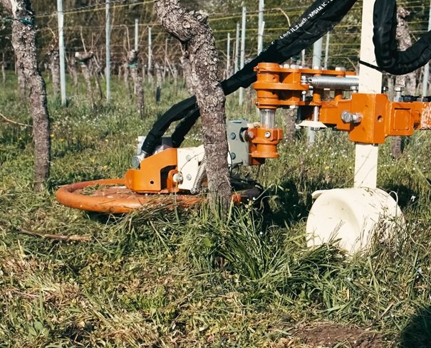 Nová okopávačka LUV II  & mechanicky výklopná jednotka 